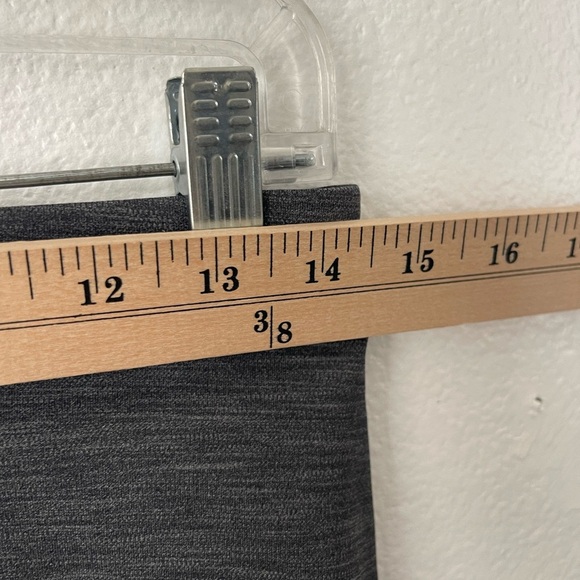 Lululemon Speed Up Tight Full On Luxtreme Brushed Heather Gray - Size 8 - Picture 6 of 9